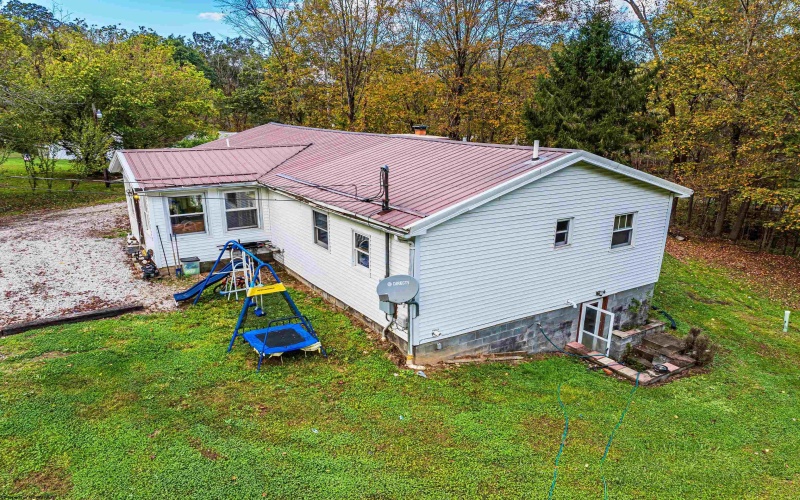 405 Catawba Road, Fairmont, West Virginia 26554, 2 Bedrooms Bedrooms, 9 Rooms Rooms,1 BathroomBathrooms,Single Family Detached,For Sale,Catawba,10161960