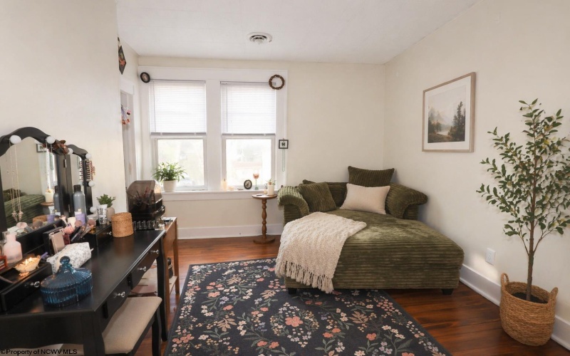 263 Overdale Street, Morgantown, West Virginia 26501, 3 Bedrooms Bedrooms, 8 Rooms Rooms,1 BathroomBathrooms,Single Family Detached,For Sale,Overdale,10163677