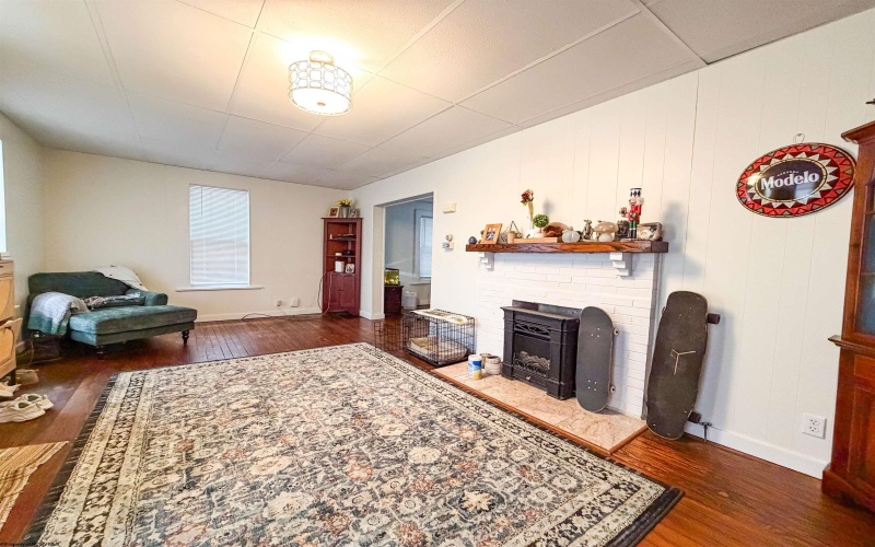 263 Overdale Street, Morgantown, West Virginia 26501, 3 Bedrooms Bedrooms, 8 Rooms Rooms,1 BathroomBathrooms,Single Family Detached,For Sale,Overdale,10163677