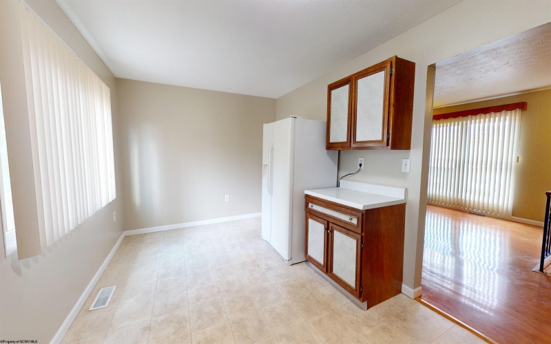 106 Apolla Drive, Morgantown, West Virginia 26501, 3 Bedrooms Bedrooms, 6 Rooms Rooms,2 BathroomsBathrooms,Single Family Detached,For Sale,Apolla,10163678