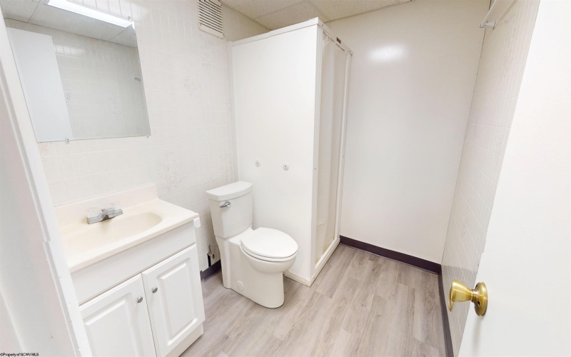 106 Apolla Drive, Morgantown, West Virginia 26501, 3 Bedrooms Bedrooms, 6 Rooms Rooms,2 BathroomsBathrooms,Single Family Detached,For Sale,Apolla,10163678