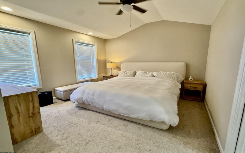 24 Misty Lane, Fairmont, West Virginia 26554, 3 Bedrooms Bedrooms, 6 Rooms Rooms,2 BathroomsBathrooms,Single Family Attached,For Sale,Misty,10163682