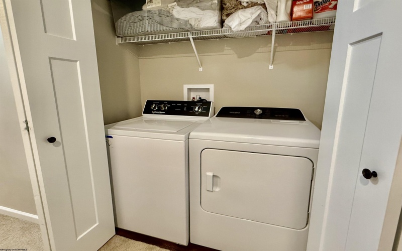 24 Misty Lane, Fairmont, West Virginia 26554, 3 Bedrooms Bedrooms, 6 Rooms Rooms,2 BathroomsBathrooms,Single Family Attached,For Sale,Misty,10163682