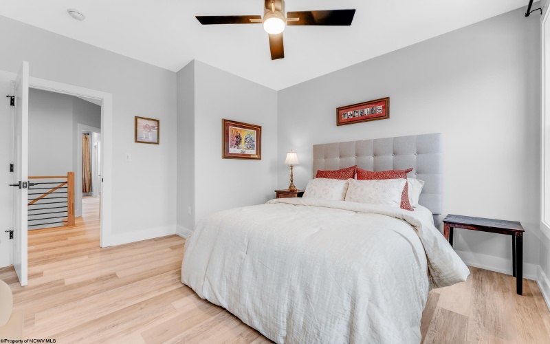 18 Reyes Lane, Morgantown, West Virginia 26508, 3 Bedrooms Bedrooms, 6 Rooms Rooms,2 BathroomsBathrooms,Single Family Attached,For Sale,Reyes,10163684