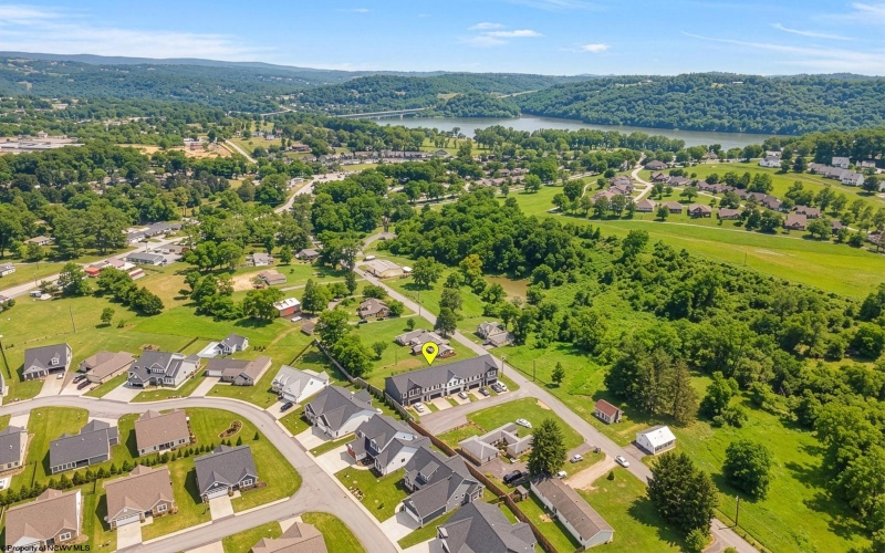 18 Reyes Lane, Morgantown, West Virginia 26508, 3 Bedrooms Bedrooms, 6 Rooms Rooms,2 BathroomsBathrooms,Single Family Attached,For Sale,Reyes,10163684