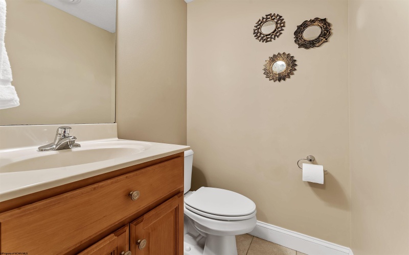 114 Claremont Court, Morgantown, West Virginia 26501, 3 Bedrooms Bedrooms, 7 Rooms Rooms,2 BathroomsBathrooms,Single Family Attached,For Sale,Claremont,10163685