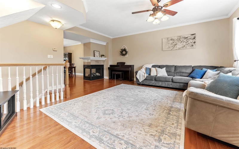 114 Claremont Court, Morgantown, West Virginia 26501, 3 Bedrooms Bedrooms, 7 Rooms Rooms,2 BathroomsBathrooms,Single Family Attached,For Sale,Claremont,10163685