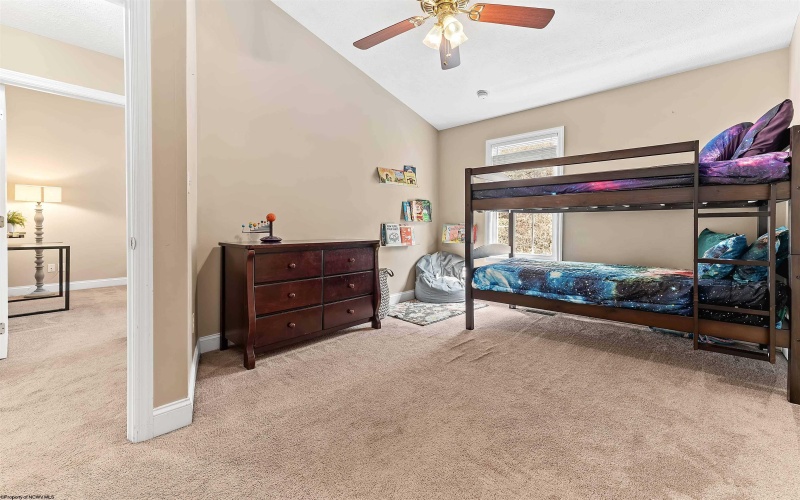 114 Claremont Court, Morgantown, West Virginia 26501, 3 Bedrooms Bedrooms, 7 Rooms Rooms,2 BathroomsBathrooms,Single Family Attached,For Sale,Claremont,10163685