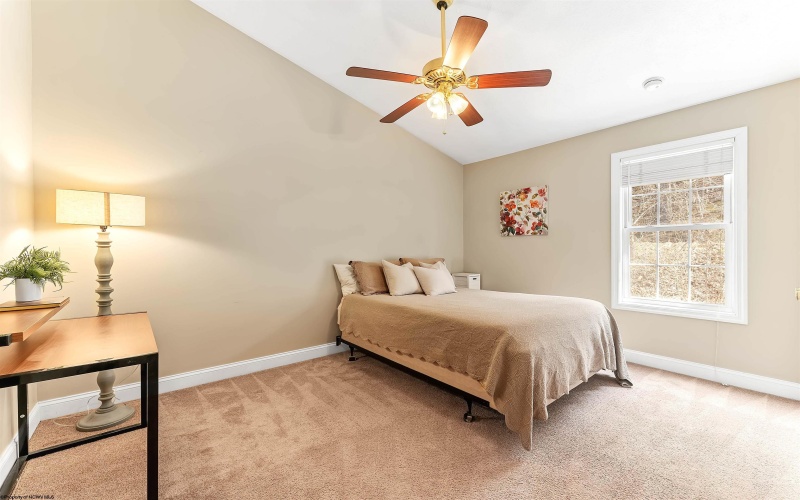 114 Claremont Court, Morgantown, West Virginia 26501, 3 Bedrooms Bedrooms, 7 Rooms Rooms,2 BathroomsBathrooms,Single Family Attached,For Sale,Claremont,10163685