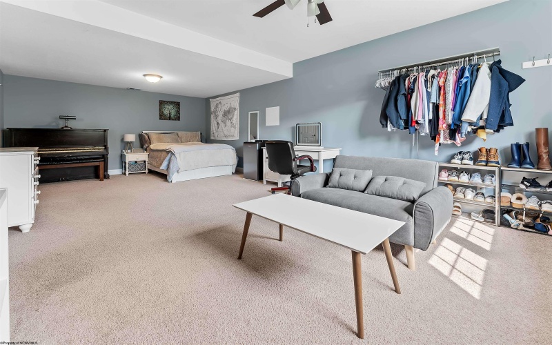 1103 Bailey Circle, Morgantown, West Virginia 26508, 3 Bedrooms Bedrooms, 7 Rooms Rooms,2 BathroomsBathrooms,Single Family Detached,For Sale,Bailey,10163683