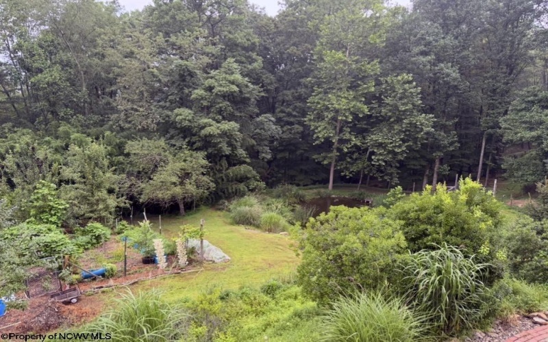 722 Valley Falls Road, Fairmont, West Virginia 26554-9999, 3 Bedrooms Bedrooms, 5 Rooms Rooms,2 BathroomsBathrooms,Single Family Detached,For Sale,Valley Falls,10163711