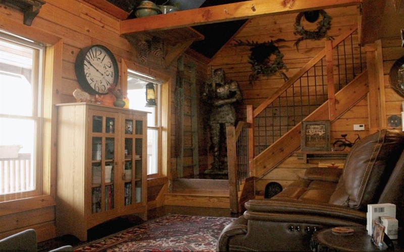 722 Valley Falls Road, Fairmont, West Virginia 26554-9999, 3 Bedrooms Bedrooms, 5 Rooms Rooms,2 BathroomsBathrooms,Single Family Detached,For Sale,Valley Falls,10163711