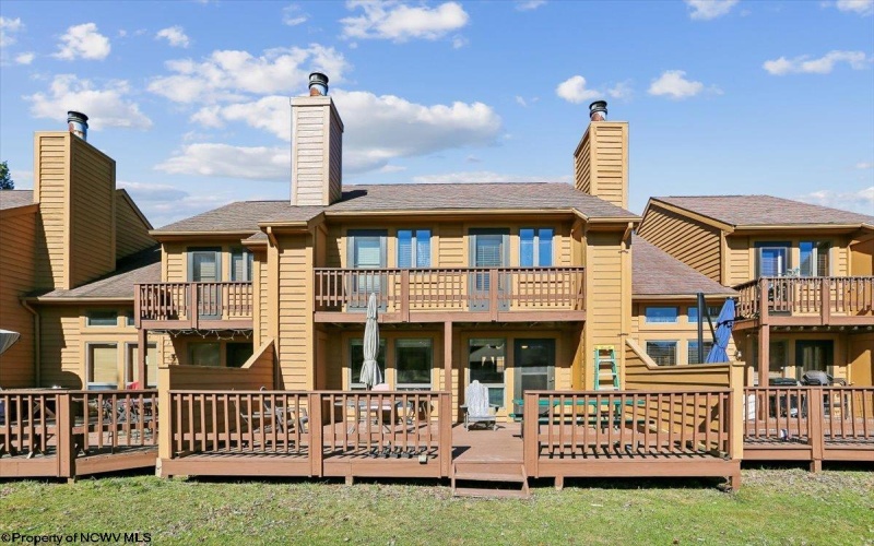 27 Deerfield Circle, Davis, West Virginia 26260, 3 Bedrooms Bedrooms, 7 Rooms Rooms,2 BathroomsBathrooms,Single Family Attached,For Sale,Deerfield,10163690