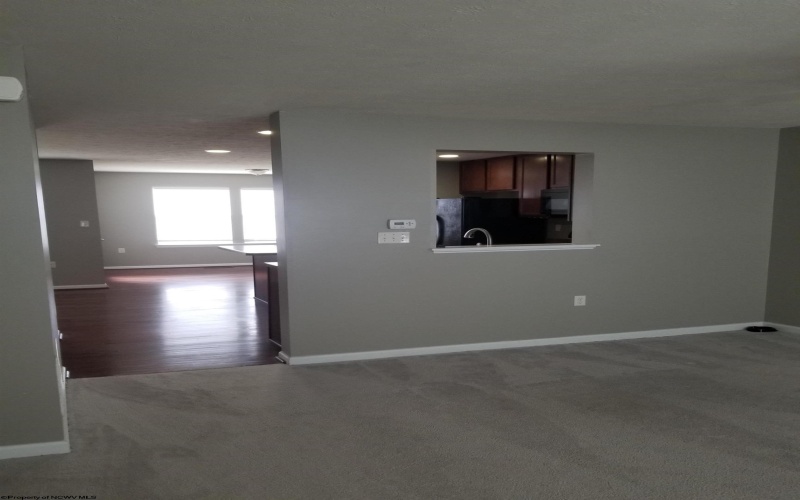 109 Birdseye View Lane, Morgantown, West Virginia 26501-0000, 3 Bedrooms Bedrooms, 6 Rooms Rooms,2 BathroomsBathrooms,Single Family Attached,For Sale,Birdseye View,10163691