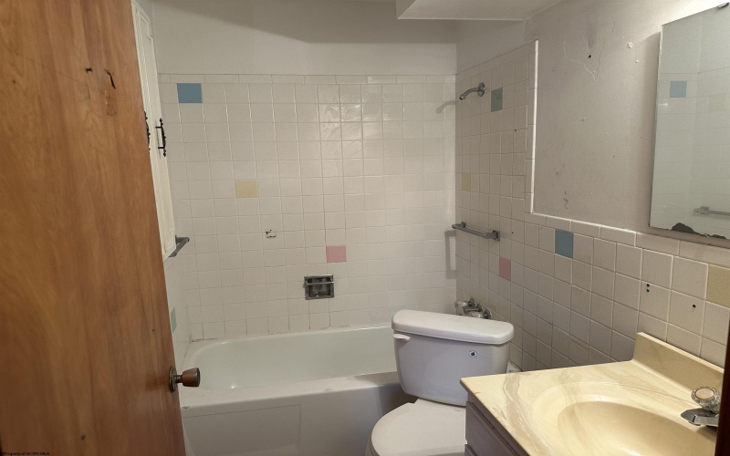 3204 Mountain View Manor, Morgantown, West Virginia 26501, 2 Bedrooms Bedrooms, 4 Rooms Rooms,1 BathroomBathrooms,Single Family Attached,For Sale,Mountain View,10163705