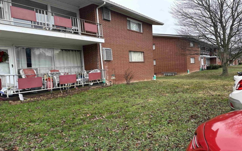 3204 Mountain View Manor, Morgantown, West Virginia 26501, 2 Bedrooms Bedrooms, 4 Rooms Rooms,1 BathroomBathrooms,Single Family Attached,For Sale,Mountain View,10163705