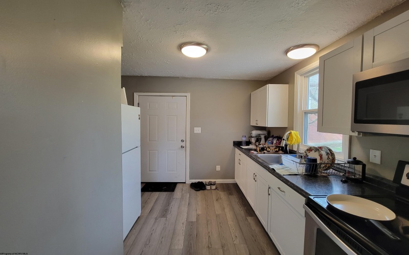 1313 Mineral Avenue, Morgantown, West Virginia 26505, ,Multi-unit/income,For Sale,Mineral,10163701