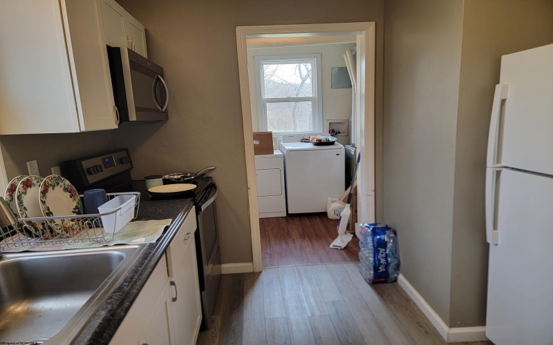 1313 Mineral Avenue, Morgantown, West Virginia 26505, ,Multi-unit/income,For Sale,Mineral,10163701