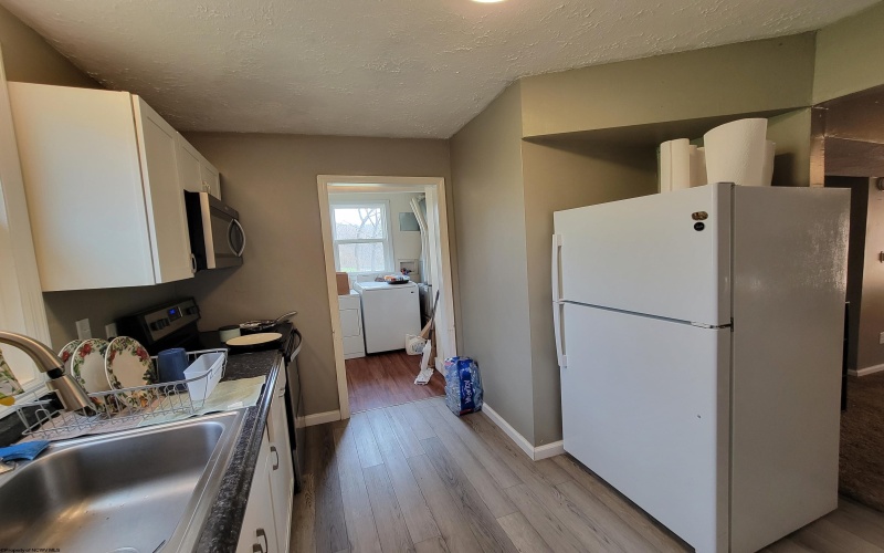 1313 Mineral Avenue, Morgantown, West Virginia 26505, ,Multi-unit/income,For Sale,Mineral,10163701