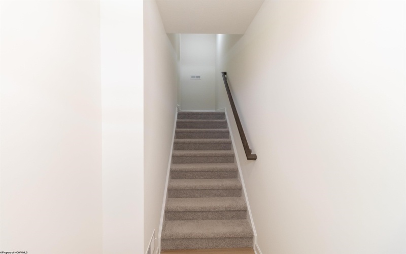 43 Dover Court, Bridgeport, West Virginia 26330-0000, 4 Bedrooms Bedrooms, 7 Rooms Rooms,4 BathroomsBathrooms,Residential Rentals,For Rent,Dover,10163706