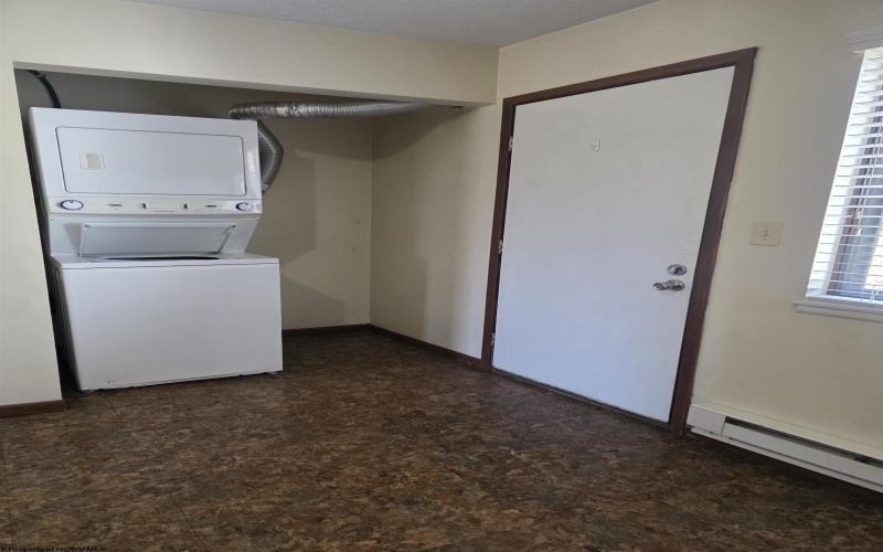 26 Pineview Drive, Reedsville, West Virginia 26547, 2 Bedrooms Bedrooms, 4 Rooms Rooms,1 BathroomBathrooms,Residential Rentals,For Rent,Pineview,10163710