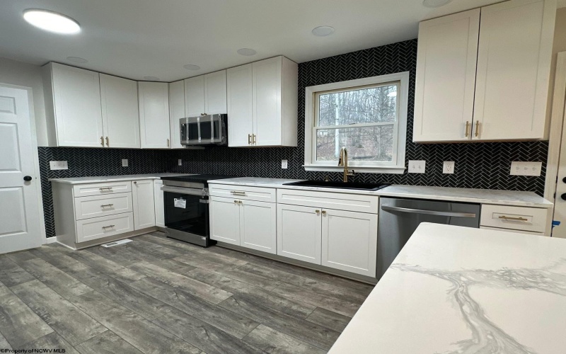 16 Mountain Aire Boulevard, Elkins, West Virginia 26241, 4 Bedrooms Bedrooms, 8 Rooms Rooms,3 BathroomsBathrooms,Single Family Detached,For Sale,Mountain Aire,10163707 16 Mountain Aire Boulevard, Elkins, West Virginia 26241, 4 Bedrooms Bedrooms, 8 Rooms Rooms,3 BathroomsBathrooms,Single Family Detached,For Sale,Mountain Aire,10163707