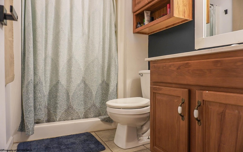 211 Tunnel Hollow Road, Fairmont, West Virginia 26554, 3 Bedrooms Bedrooms, 7 Rooms Rooms,2 BathroomsBathrooms,Single Family Detached,For Sale,Tunnel Hollow,10163704