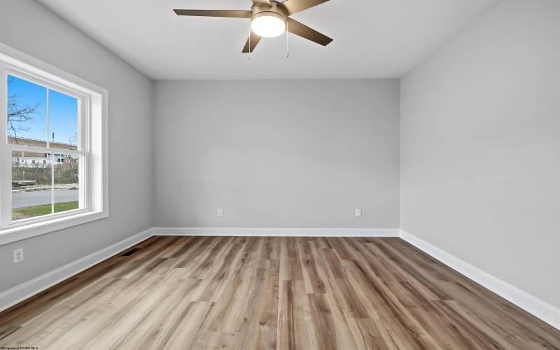 21 White Birch Circle, Morgantown, West Virginia 26508-0000, 3 Bedrooms Bedrooms, 6 Rooms Rooms,4 BathroomsBathrooms,Single Family Detached,For Sale,White Birch,10163692