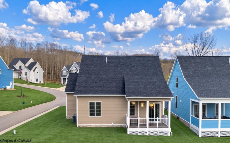 21 White Birch Circle, Morgantown, West Virginia 26508-0000, 3 Bedrooms Bedrooms, 6 Rooms Rooms,4 BathroomsBathrooms,Single Family Detached,For Sale,White Birch,10163692