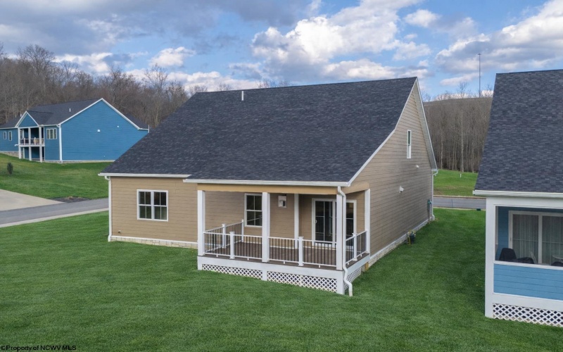21 White Birch Circle, Morgantown, West Virginia 26508-0000, 3 Bedrooms Bedrooms, 6 Rooms Rooms,4 BathroomsBathrooms,Single Family Detached,For Sale,White Birch,10163692