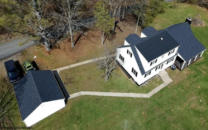 303 Sandhill Road, Clarksburg, West Virginia 26301, 3 Bedrooms Bedrooms, 6 Rooms Rooms,2 BathroomsBathrooms,Single Family Detached,For Sale,Sandhill,10163697