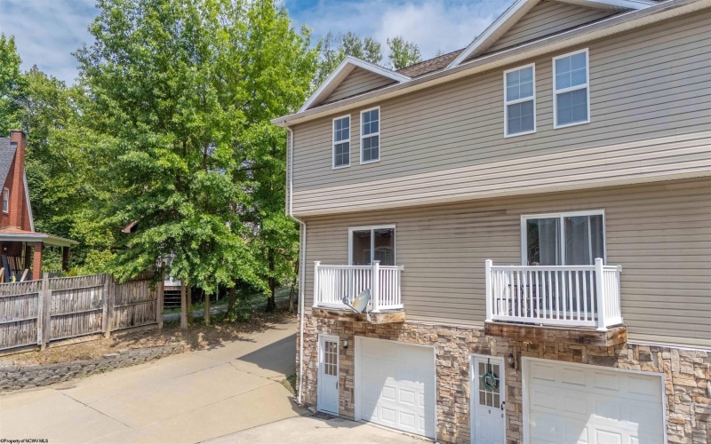 5 Tall Grass Lane, Morgantown, West Virginia 26505, 2 Bedrooms Bedrooms, 4 Rooms Rooms,2 BathroomsBathrooms,Single Family Attached,For Sale,Tall Grass,0,10163718