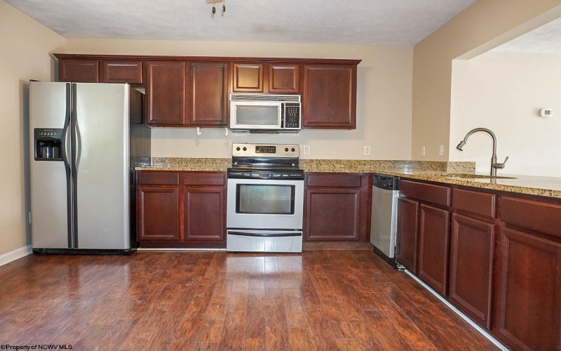 5 Tall Grass Lane, Morgantown, West Virginia 26505, 2 Bedrooms Bedrooms, 4 Rooms Rooms,2 BathroomsBathrooms,Single Family Attached,For Sale,Tall Grass,10163718 5 Tall Grass Lane, Morgantown, West Virginia 26505, 2 Bedrooms Bedrooms, 4 Rooms Rooms,2 BathroomsBathrooms,Single Family Attached,For Sale,Tall Grass,10163718