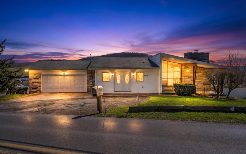 1310 Dorsey Avenue, Morgantown, West Virginia 26501, 3 Bedrooms Bedrooms, 6 Rooms Rooms,1 BathroomBathrooms,Single Family Detached,For Sale,Dorsey,10163714 1310 Dorsey Avenue, Morgantown, West Virginia 26501, 3 Bedrooms Bedrooms, 6 Rooms Rooms,1 BathroomBathrooms,Single Family Detached,For Sale,Dorsey,10163714