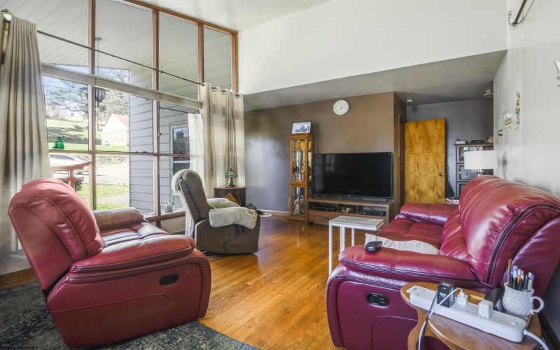 1310 Dorsey Avenue, Morgantown, West Virginia 26501, 3 Bedrooms Bedrooms, 6 Rooms Rooms,1 BathroomBathrooms,Single Family Detached,For Sale,Dorsey,10163714 1310 Dorsey Avenue, Morgantown, West Virginia 26501, 3 Bedrooms Bedrooms, 6 Rooms Rooms,1 BathroomBathrooms,Single Family Detached,For Sale,Dorsey,10163714