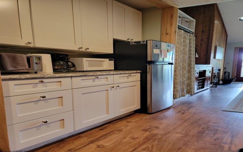 16 Grizzly Way, Davis, West Virginia 26260, 1 Bedroom Bedrooms, 1 Room Rooms,1 BathroomBathrooms,Single Family Attached,For Sale,Grizzly,10160960