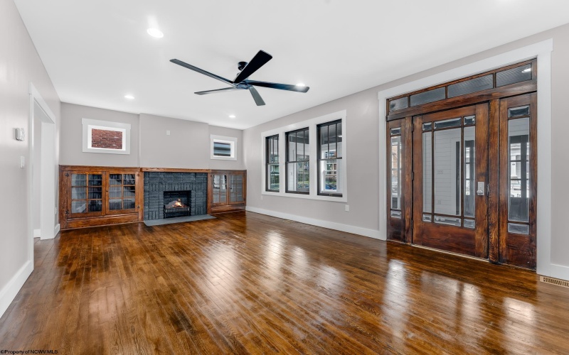 345 Cobun Avenue, Morgantown, West Virginia 26501, 4 Bedrooms Bedrooms, 9 Rooms Rooms,3 BathroomsBathrooms,Single Family Detached,For Sale,Cobun,10163722