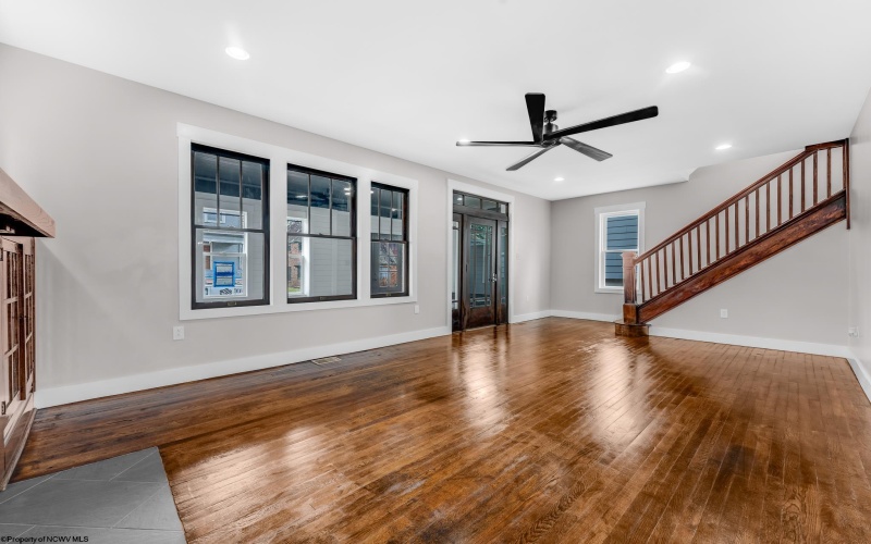 345 Cobun Avenue, Morgantown, West Virginia 26501, 4 Bedrooms Bedrooms, 9 Rooms Rooms,3 BathroomsBathrooms,Single Family Detached,For Sale,Cobun,10163722