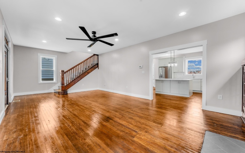 345 Cobun Avenue, Morgantown, West Virginia 26501, 4 Bedrooms Bedrooms, 9 Rooms Rooms,3 BathroomsBathrooms,Single Family Detached,For Sale,Cobun,10163722