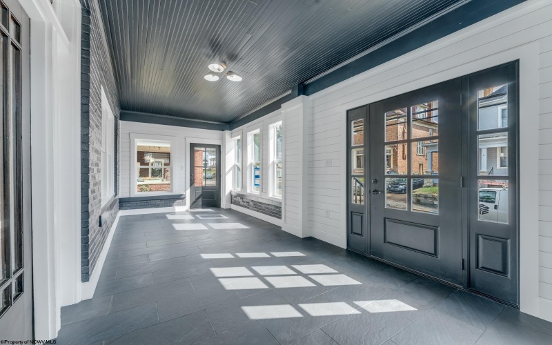 345 Cobun Avenue, Morgantown, West Virginia 26501, 4 Bedrooms Bedrooms, 9 Rooms Rooms,3 BathroomsBathrooms,Single Family Detached,For Sale,Cobun,10163722