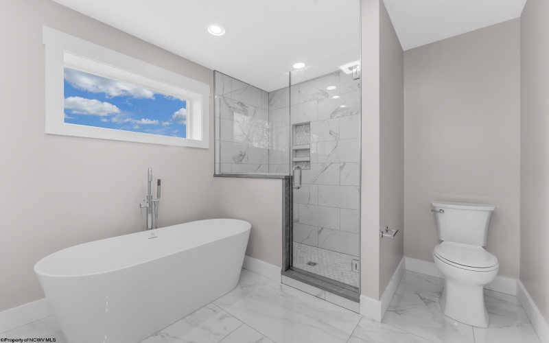 345 Cobun Avenue, Morgantown, West Virginia 26501, 4 Bedrooms Bedrooms, 9 Rooms Rooms,3 BathroomsBathrooms,Single Family Detached,For Sale,Cobun,10163722