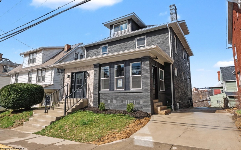 345 Cobun Avenue, Morgantown, West Virginia 26501, 4 Bedrooms Bedrooms, 9 Rooms Rooms,3 BathroomsBathrooms,Single Family Detached,For Sale,Cobun,10163722