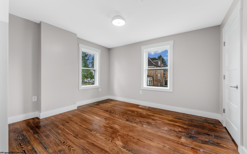 345 Cobun Avenue, Morgantown, West Virginia 26501, 4 Bedrooms Bedrooms, 9 Rooms Rooms,3 BathroomsBathrooms,Single Family Detached,For Sale,Cobun,10163722