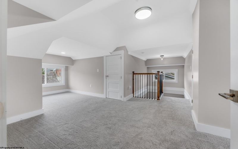 345 Cobun Avenue, Morgantown, West Virginia 26501, 4 Bedrooms Bedrooms, 9 Rooms Rooms,3 BathroomsBathrooms,Single Family Detached,For Sale,Cobun,10163722