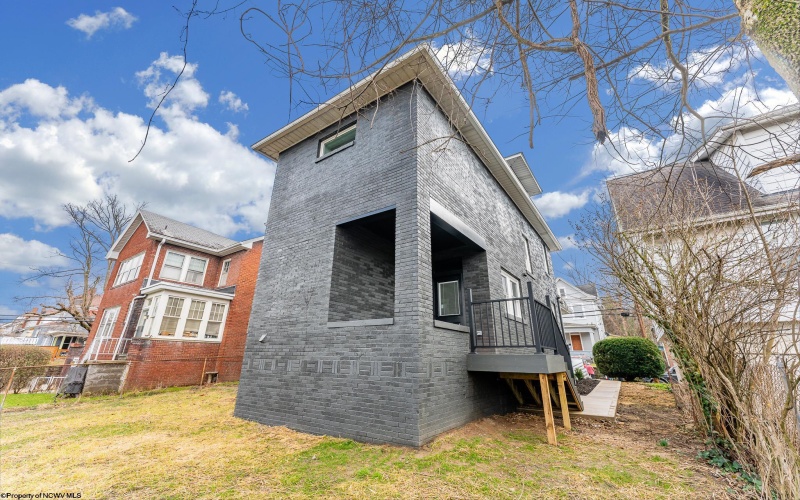 345 Cobun Avenue, Morgantown, West Virginia 26501, 4 Bedrooms Bedrooms, 9 Rooms Rooms,3 BathroomsBathrooms,Single Family Detached,For Sale,Cobun,10163722