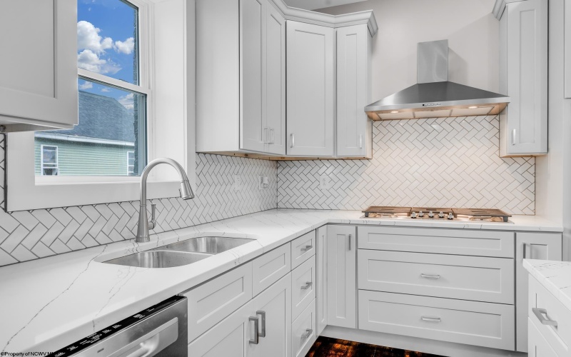 345 Cobun Avenue, Morgantown, West Virginia 26501, 4 Bedrooms Bedrooms, 9 Rooms Rooms,3 BathroomsBathrooms,Single Family Detached,For Sale,Cobun,10163722