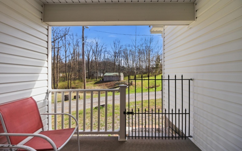 61 Faircrest Drive, Lost Creek, West Virginia 26385, 2 Bedrooms Bedrooms, 5 Rooms Rooms,2 BathroomsBathrooms,Single Family Detached,For Sale,Faircrest,10163723