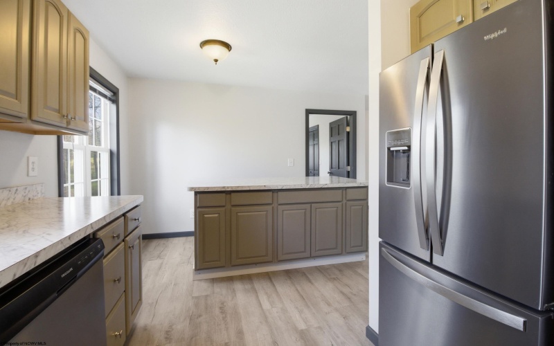 61 Faircrest Drive, Lost Creek, West Virginia 26385, 2 Bedrooms Bedrooms, 5 Rooms Rooms,2 BathroomsBathrooms,Single Family Detached,For Sale,Faircrest,10163723