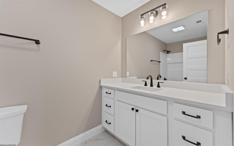 110 Chestnut Grove, Morgantown, West Virginia 26505, 2 Bedrooms Bedrooms, 6 Rooms Rooms,2 BathroomsBathrooms,Single Family Attached,For Sale,Chestnut,10163730