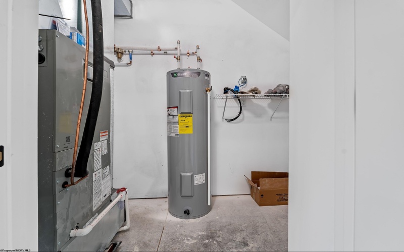 110 Chestnut Grove, Morgantown, West Virginia 26505, 2 Bedrooms Bedrooms, 6 Rooms Rooms,2 BathroomsBathrooms,Single Family Attached,For Sale,Chestnut,10163730